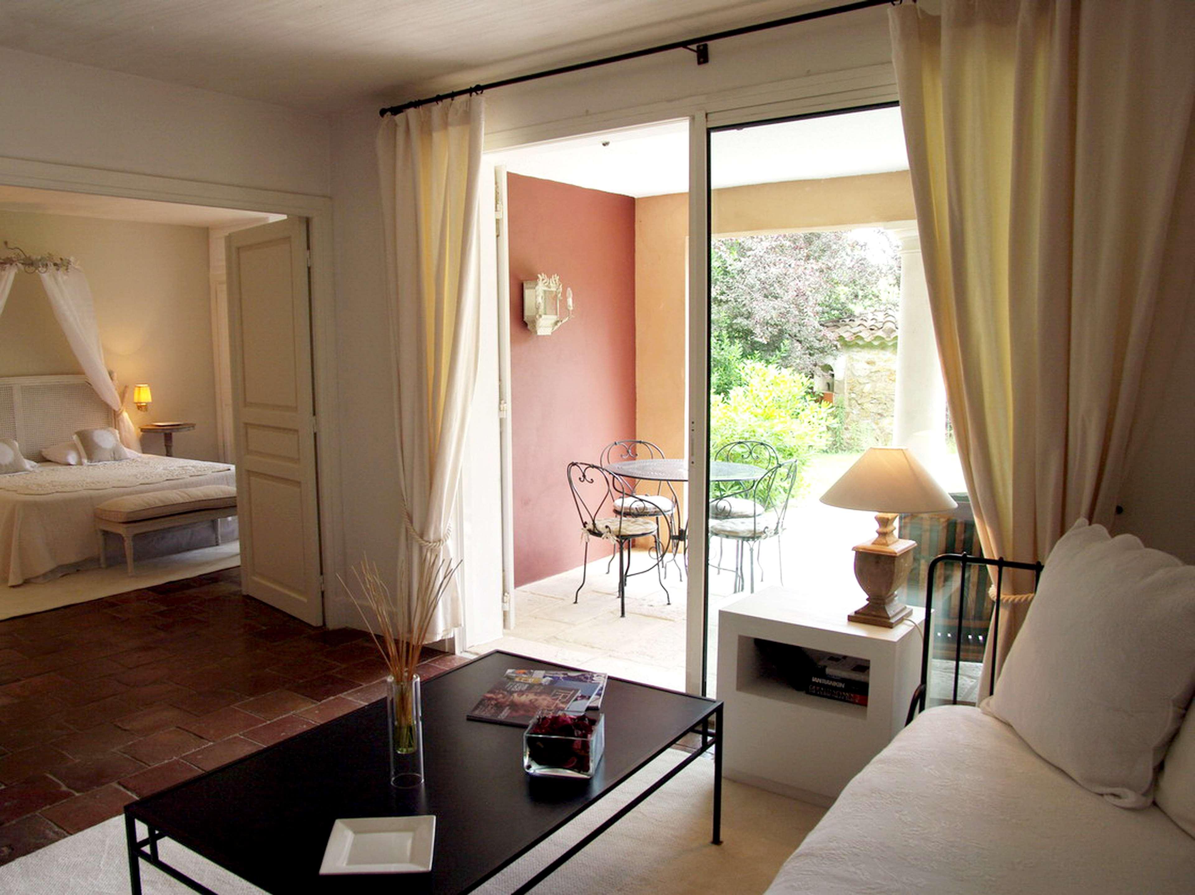 Mas De Chastelas Hotel 5*